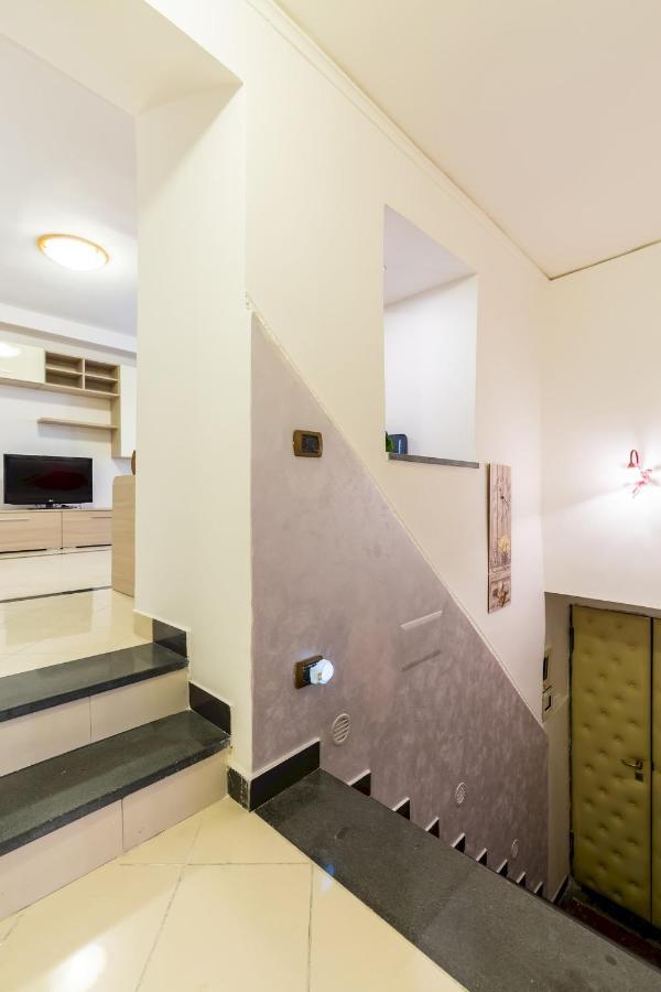 Qs1 - Indipendent Flat In Center Nápoles Exterior foto